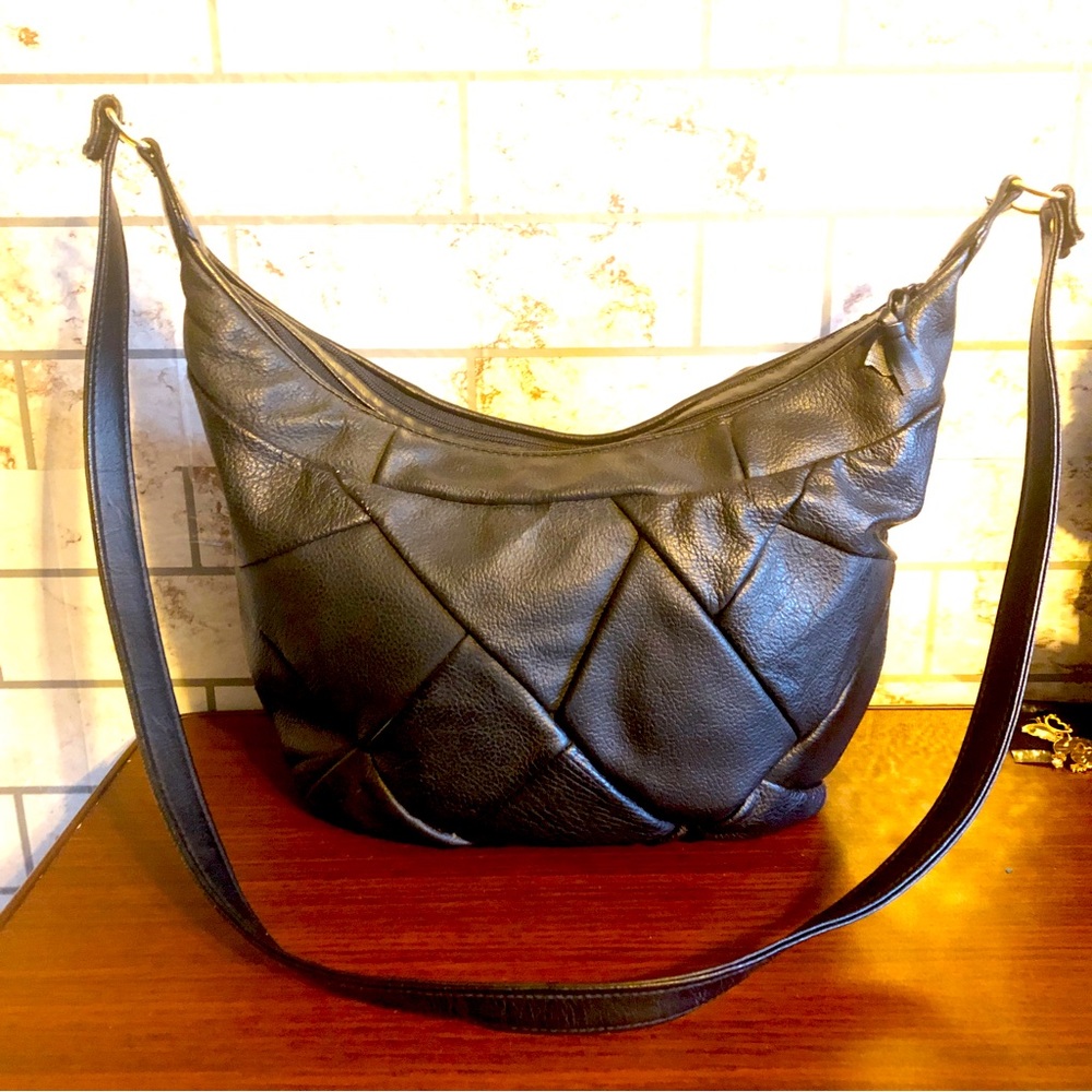 Y2K Vintage patchwork black pleather shoulder bag